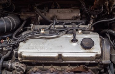 Замена прокладки ГБЦ Митсубиси Спейс Вагон (подробные фото и видео)