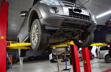 Замена моторного масла Mitsubishi Pajero 4