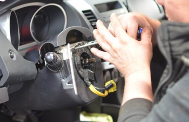 Замена рулевой колонки Мицубиси Аутлендер (подробные фото и видео)