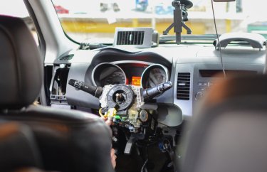 Замена рулевой колонки Мицубиси Аутлендер (подробные фото и видео)