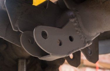 Ремонт кронштейна заднего амортизатора Митсубиси Паджеро Спорт (подробные фото и видео)