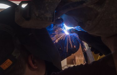 Ремонт кронштейна заднего амортизатора Митсубиси Паджеро Спорт (подробные фото и видео)