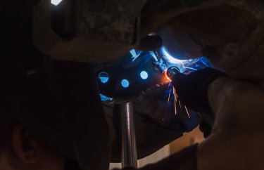 Ремонт кронштейна заднего амортизатора Митсубиси Паджеро Спорт (подробные фото и видео)