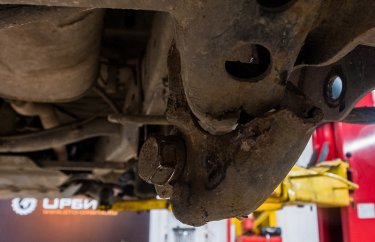 Ремонт кронштейна заднего амортизатора Митсубиси Паджеро Спорт (подробные фото и видео)