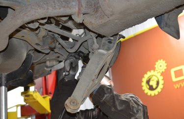 Ремонт подвески Мицубиши Аутлендер XL (подробные фото)