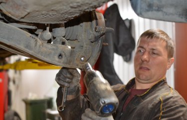 Разборка задней подвески Мицубиси Аутлендер XL