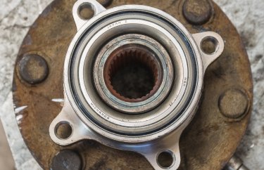 Замена ступичного подшипника Паджеро 4 (подробные фото и видео)