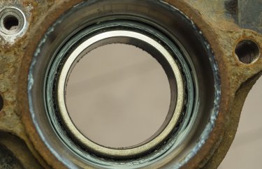 Замена ступичного подшипника Паджеро 4 (подробные фото и видео)