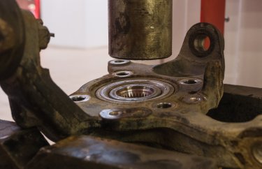 Замена ступичного подшипника Паджеро 4 (подробные фото и видео)