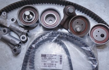 Комплект ГРМ Мицубиси Паджеро 4