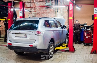 Установка радиатора вариатора на Мицубиси Аутлендер 3
