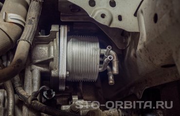 Установка радиатора вариатора на Мицубиси Аутлендер 3 (подробные фото)