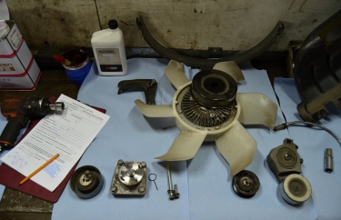 Мицубиси Паджеро 4 замена ремня ГРМ (подробные фото)